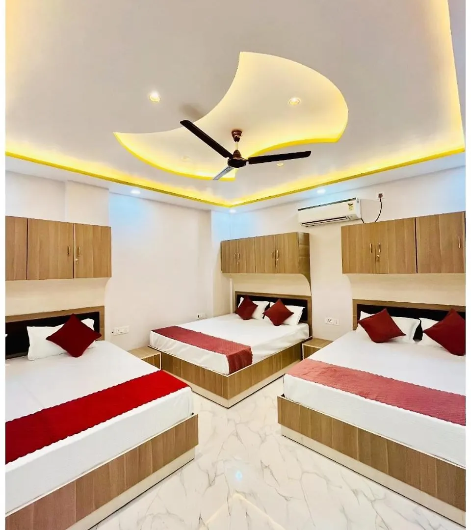 A Premium Hotel Pvs Grand Near Baba Vishwanath Temple - Luxury & Spacious Rooms #Wifi #Parking #Lift & Excellent Customer Service - Best Location - Best Seller Hotel In Varanasi